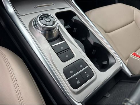 Certified 2024 Ford Explorer XLT w/ Equipment Group 202A image 30