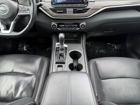 Used 2019 Nissan Altima 2.5 SL FWD image 12