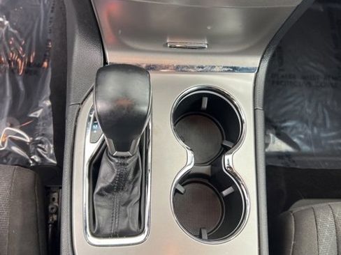 Used 2020 Jeep Grand Cherokee Laredo image 13