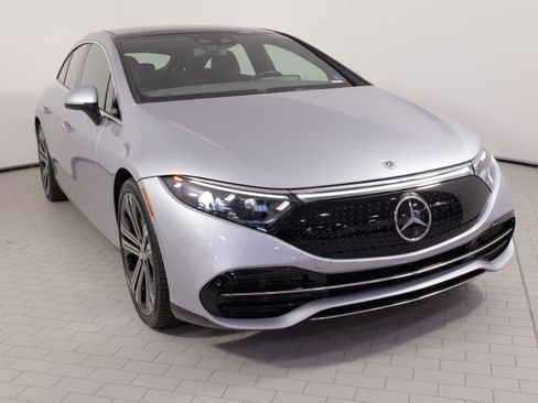 Used 2023 Mercedes-Benz EQS 450+ 4MATIC Sedan image 5