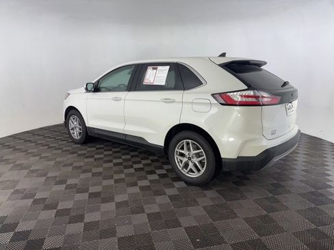 Used 2023 Ford Edge SEL w/ Convenience Package image 9