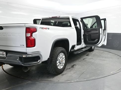 Used 2023 Chevrolet Silverado 2500 LTZ w/ Safety Package AWD/4WD image 40
