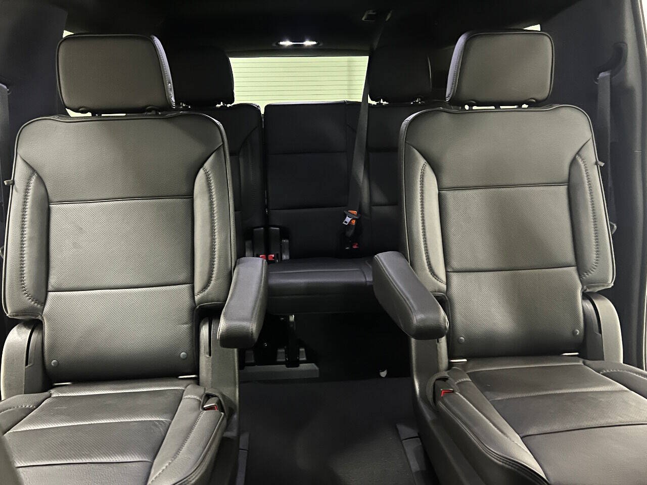 Used 2021 GMC Yukon XL Denali AWD/4WD image 81