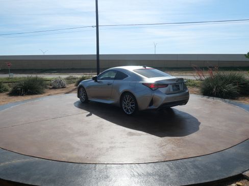 Used 2021 Lexus RC 350 w/ Premium Package image 4