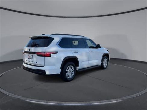 Used 2023 Toyota Sequoia SR5 w/ SR5 Premium Package image 8