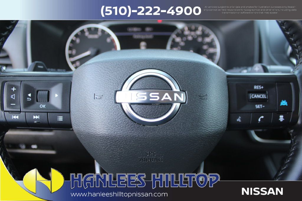 Used 2025 Nissan Rogue SV AWD/4WD image 28