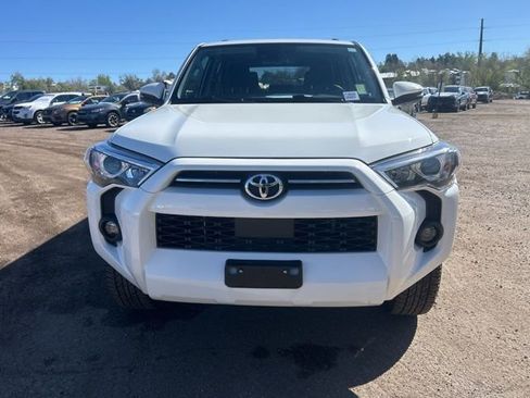 Used 2023 Toyota 4Runner SR5 Premium w/ Moonroof Package image 8