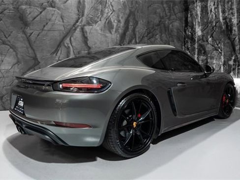 Used 2018 Porsche 718 Cayman GTS image 20