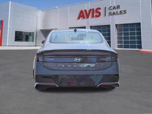 Used 2025 Hyundai Sonata SEL FWD image 7