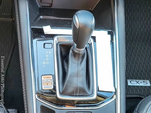 Used 2025 MAZDA CX-5 AWD 2.5 S w/ Premium Plus Pkg image 16