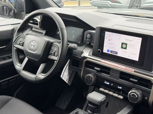 Used 2025 Toyota Tacoma SR5 image 22