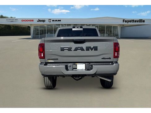 New 2026 RAM 2500 Big Horn AWD/4WD image 4