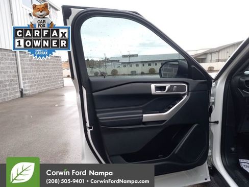 Used 2020 Ford Explorer XLT w/ Equipment Group 202A image 10