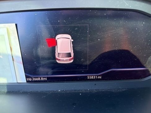 Used 2020 Volkswagen Tiguan SEL image 10