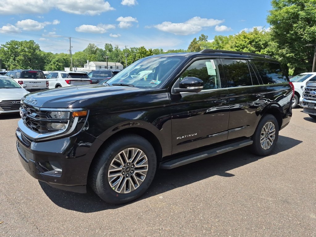 New 2027 Ford Expedition Platinum AWD/4WD image 2