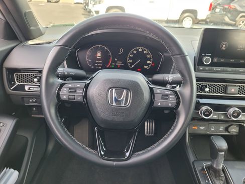 Used 2025 Honda Civic Sport image 15