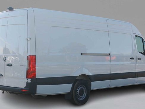 New 2025 Mercedes-Benz Sprinter 2500 image 5