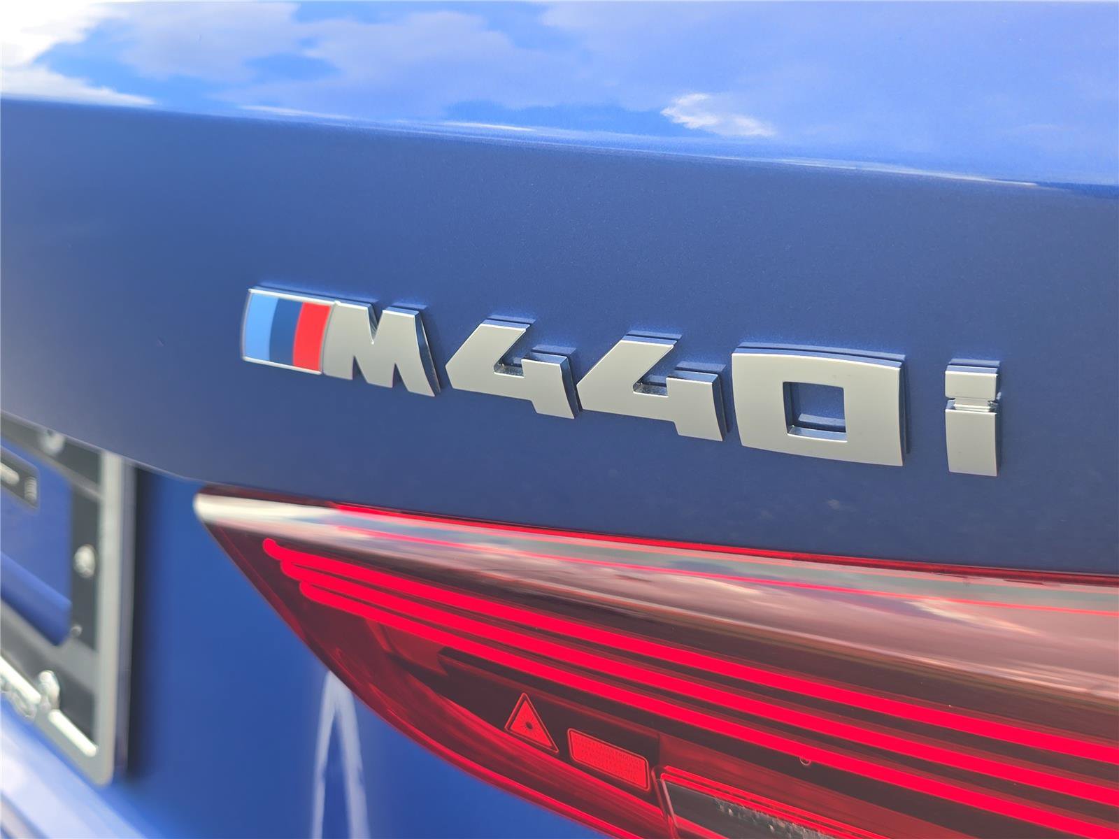 Used 2026 BMW M440i Coupe RWD image 5