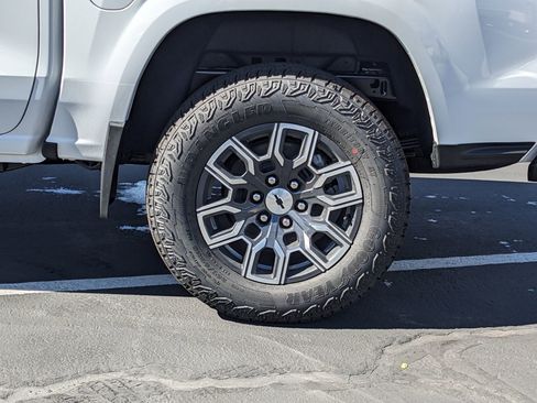 New 2026 Chevrolet Colorado Z71 w/ Technology Package image 17