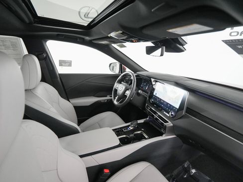 Certified 2025 Lexus RX 350 Premium Plus image 20