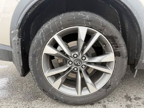 Certified 2025 INFINITI QX60 Luxe image 25