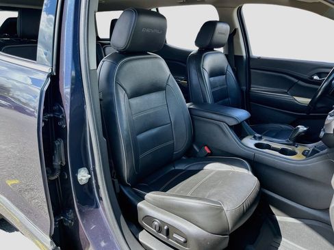 Used 2019 GMC Acadia Denali w/ Technology Package AWD/4WD image 30