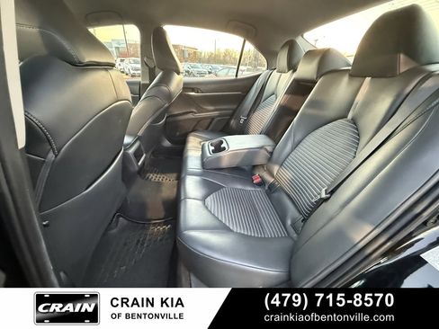 Used 2019 Toyota Camry SE image 23