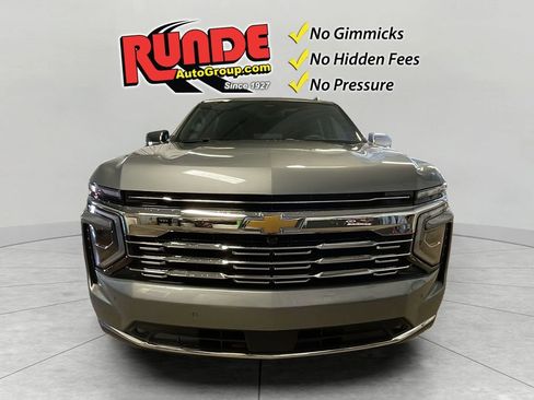 New 2026 Chevrolet Suburban Premier w/ Sun And Tow Package image 2