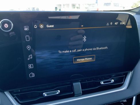 New 2026 Chevrolet Equinox LT w/ Convenience Package II image 38