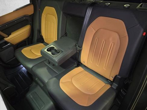 Used 2023 Land Rover Defender 110 X AWD/4WD image 13