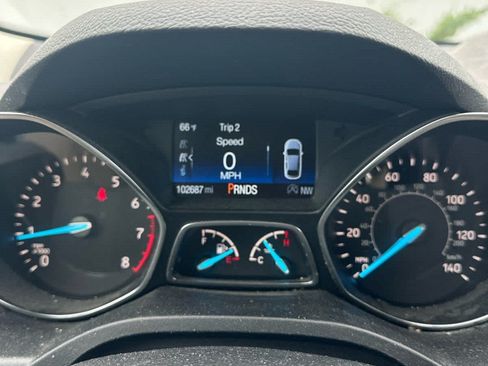 Used 2018 Ford Escape SE w/ SE Sport Appearance Package AWD/4WD image 8