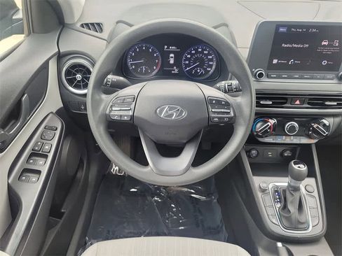 Used 2023 Hyundai Kona SEL image 15