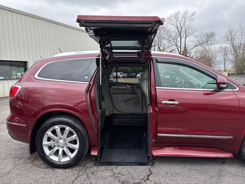 Used 2016 Buick Enclave Premium w/ Experience Buick Package FWD image 1