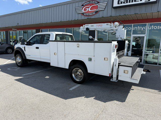 Used 2017 Ford F450 XL w/ Power Equipment Group AWD/4WD image 5