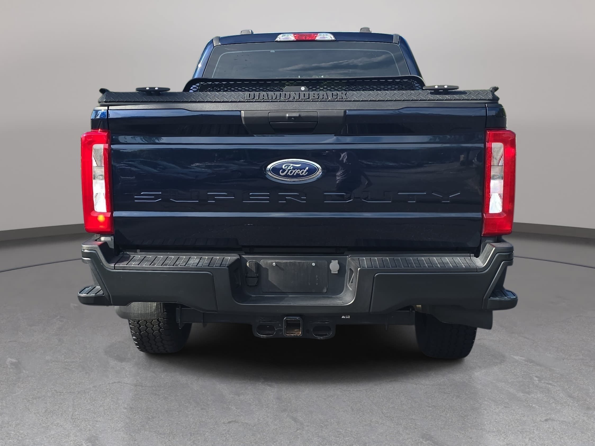 Used 2024 Ford F250 XL AWD/4WD image 6
