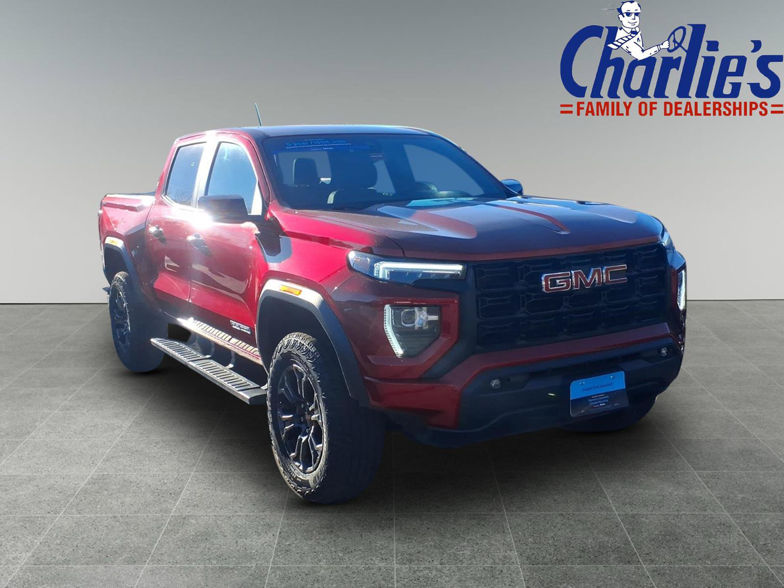 Used 2025 GMC Canyon Elevation w/ Convenience Package AWD/4WD image 3