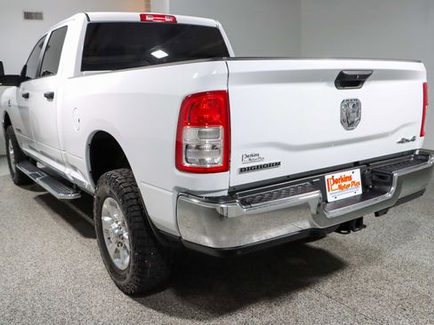 Used 2023 RAM 2500 Big Horn w/ Level 1 Equipment Group AWD/4WD image 9