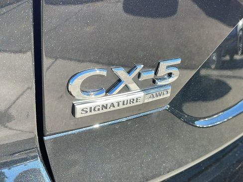 New 2025 MAZDA CX-5 Signature image 29