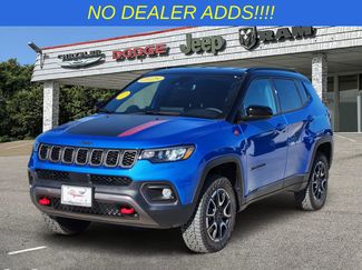 New 2025 Jeep Compass Trailhawk video 2