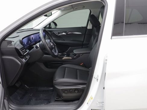 Certified 2025 Buick Envision Preferred image 6