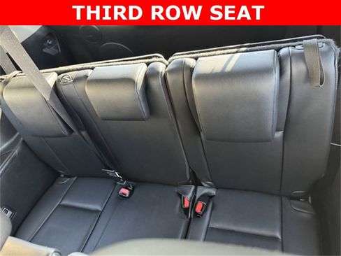 Certified 2019 Toyota Highlander Limited image 9