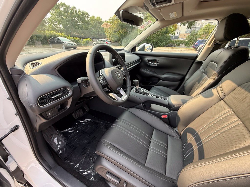 New 2027 Honda HR-V EX-L image 9