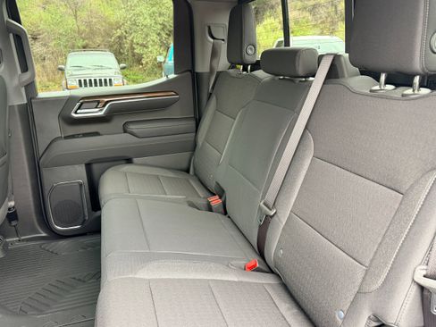 New 2026 Chevrolet Silverado 1500 LT image 8