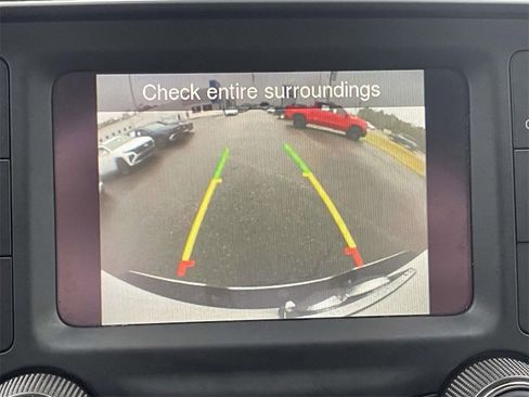 Used 2024 RAM 1500 Classic SLT image 24