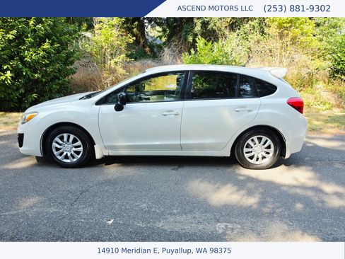Used 2013 Subaru Impreza 2.0i AWD/4WD image 2