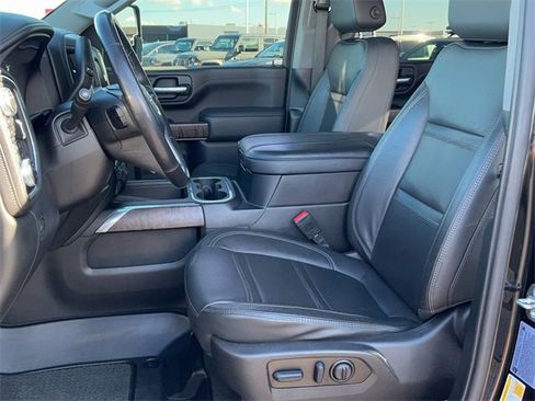 Used 2023 GMC Sierra 2500 Denali w/ Denali Black Diamond Edition image 16