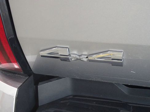 Used 2025 Toyota Tundra Limited image 41