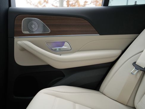 New 2026 Mercedes-Benz GLE 450 4MATIC Coupe image 44