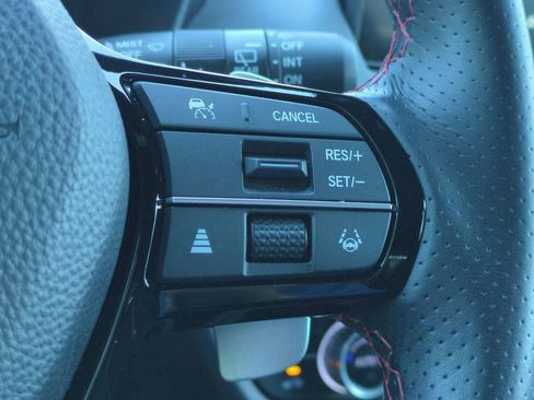 Certified 2025 Acura ADX A-Spec image 26