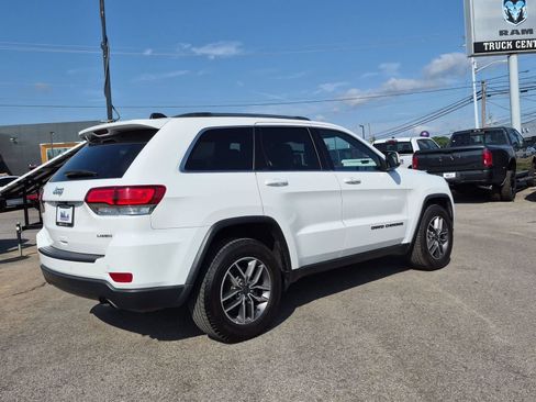 Used 2020 Jeep Grand Cherokee Laredo w/ Laredo X Package RWD image 6
